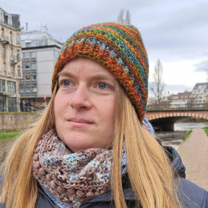 Patron au crochet Bonnet Saturne