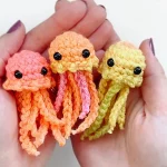 Pull crochet rigide : peut-on vraiment éviter l’effet carton ?