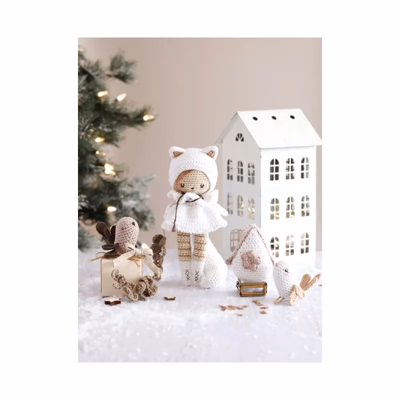 Poupées et Amigurumis de Noël nordique au crochet – Image 3