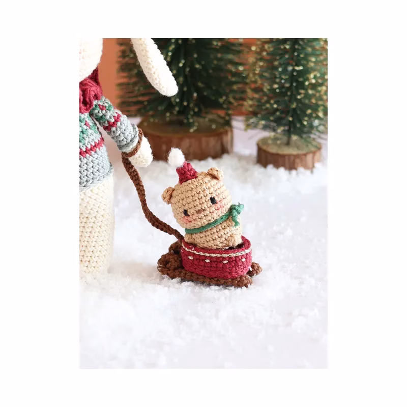 Poupées et Amigurumis de Noël nordique au crochet – Image 16