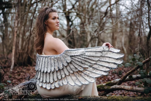 Envie de crocheter un châle qui original ? Découvre 15 modèles de châles originaux au crochet ! Des idées pour booster ta créativité !