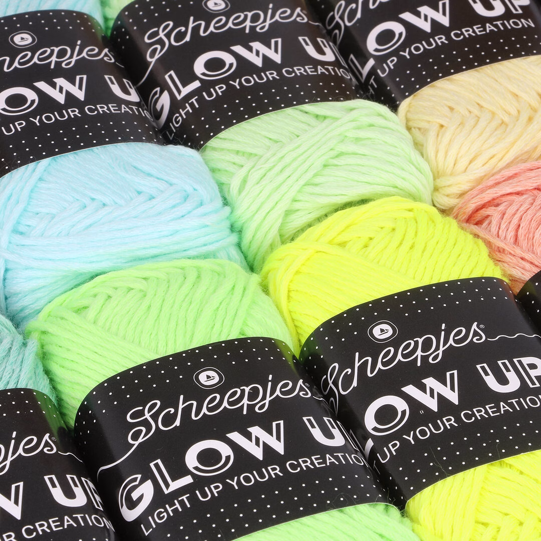 Pack de couleurs Scheepjes Glow Up : Éclaire tes créations d'une touche phosphorescente ! – Image 7