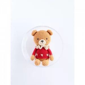 Réalise une décoration unique avec le Coffret Les Boules de Noël au crochet – L’ourson. Kit complet avec fils, crochet, aiguille, boule transparente et tutoriel photo. Un projet signé Lucienne Compotine pour un Noël créatif et plein de tendresse.