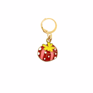 Découvre le Marqueur de Maille Cadeau Rouge, un accessoire à la fois pratique et poétique pour marquer tes mailles au crochet ou au tricot. Inspiré de l’esprit des fêtes, il ajoute une touche joyeuse et colorée à tous tes ouvrages.