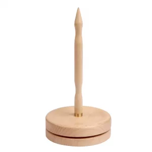 Découvrez le Dérouleur pelote KnitPro bois : un accessoire en bois naturel avec roulement à billes pour crocheter et tricoter sans nœuds, en toute fluidité et confort.