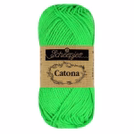La palette verts clairs du Scheepjes Catona regroupe 14 coloris harmonieux dans un coton mercerisé doux, brillant et certifié EN71-3. Disponible en trois grammages — 50g, 25g et 10g — pour t'adapter à tous tes projets, du grand ouvrage aux petites touches multicolores.