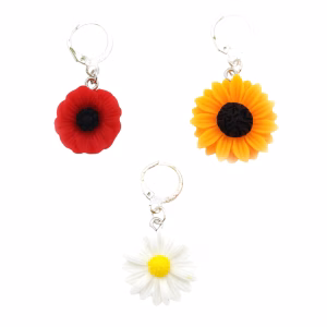 Marqueurs de maille fleurs champêtres : coquelicot, tournesol et marguerite en résine pour crocheter et tricoter avec une touche de nature. Doux et poétiques !